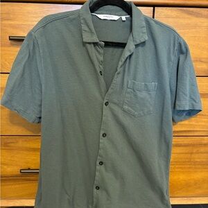 Kenneth Cole Casual Olive Button-Down Shirt
